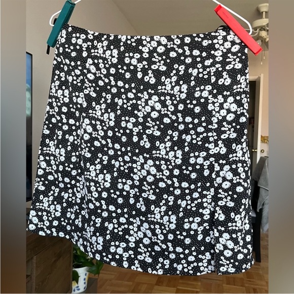 Floral mini skirt - Picture 5 of 9